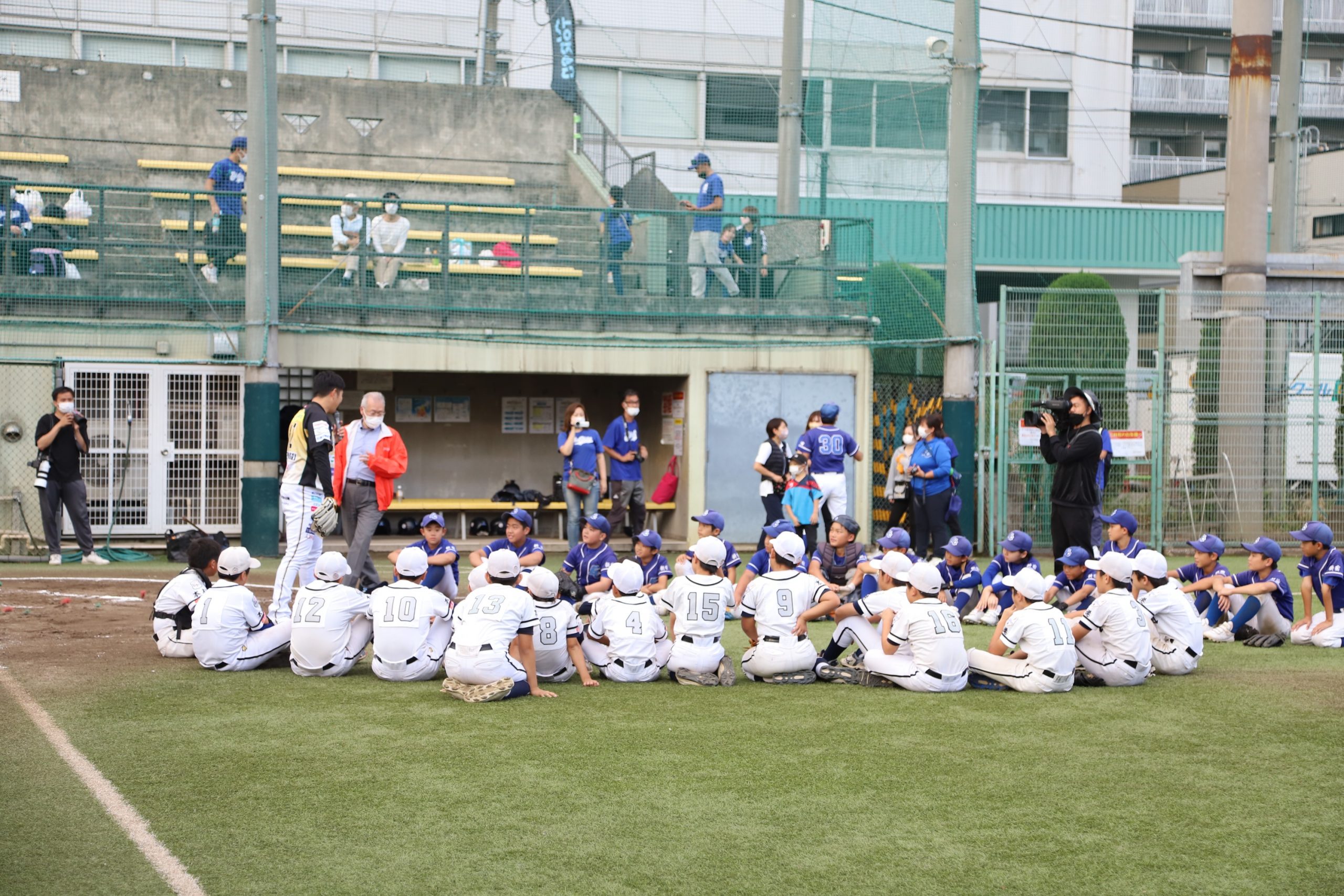 送料無料　第４回 ジャパンフットボール公式プログラム レア 希少 送料無料 第４回 ジャパンフットボール公式プログラム レア 希少 送料